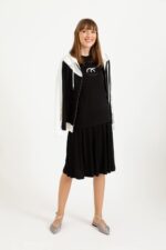 חצאית לייקרה קצרה מתרחבת