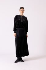 חצאית פליסה ארוכה קטיפה