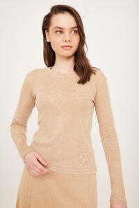 חולצת ריבס בייסיק קאמל