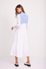 שמלה לבנה קומות עם שרוולון תכלת