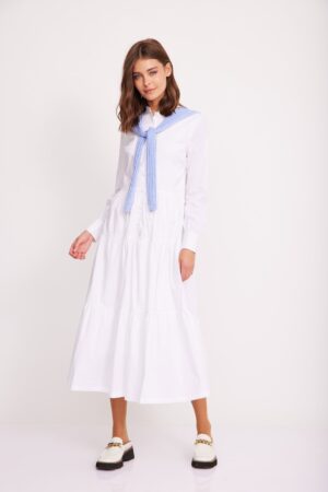 שמלה לבנה קומות עם שרוולון תכלת