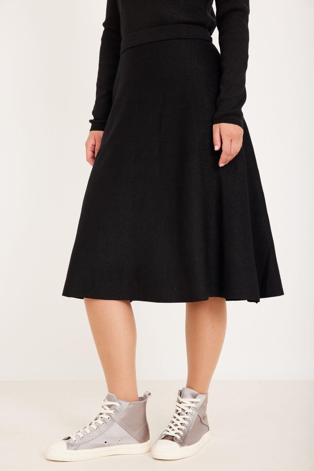 ר skirt אופנה נוחה ואלגנטית לעונות הקרה.