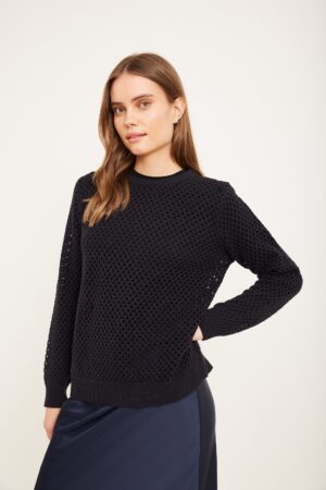 משקפי נשים אופנתיים, נוח ללבוש ולשדרג את ההופעה היומיומית.