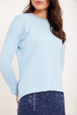 חולצת אוברסייז ביסיק תכלת