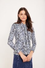 חולצת הנקה פייזלי כחול לבן