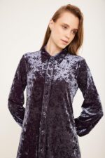 שמלת קטיפה אפורה