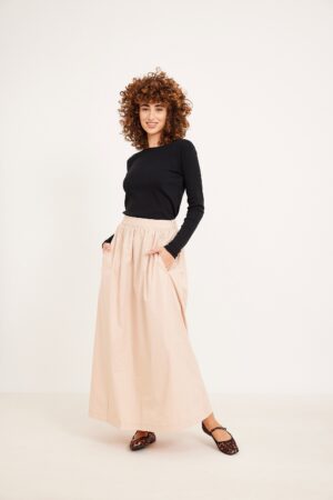 חצאית מקסי קרם