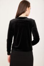 חולצת פפקו רקמה פרחים