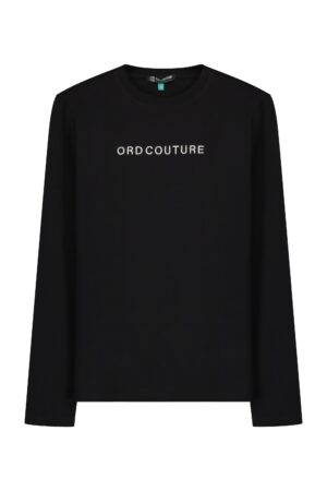 חליפת טראיק שחורה עם לוגו אופנתי של אורדמן.