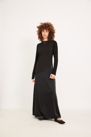 חליפת אופנה אלגנטית עם חמשת צבעים לנשים, תלבושות מעוררות השראה, נוחות וסטייל מתוחכם.