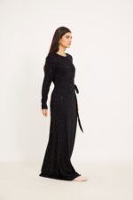 שמלות ערב עשירות ומודרניות לאופנה שנוח ללבוש, מושלמות לאירועים חגיגיים.