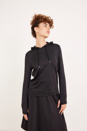 בגדי ספורט ונוחות מקסימלית, אופנה נוחה ללבוש מעדמן.