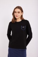 חולצה נשים אופנתית לנוחות ולסגנון יומיומי.