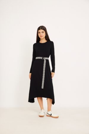 שמלת שפיצים ריבס