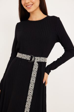 שמלת שפיצים ריבס