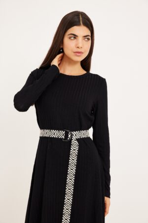 שמלת שפיצים ריבס