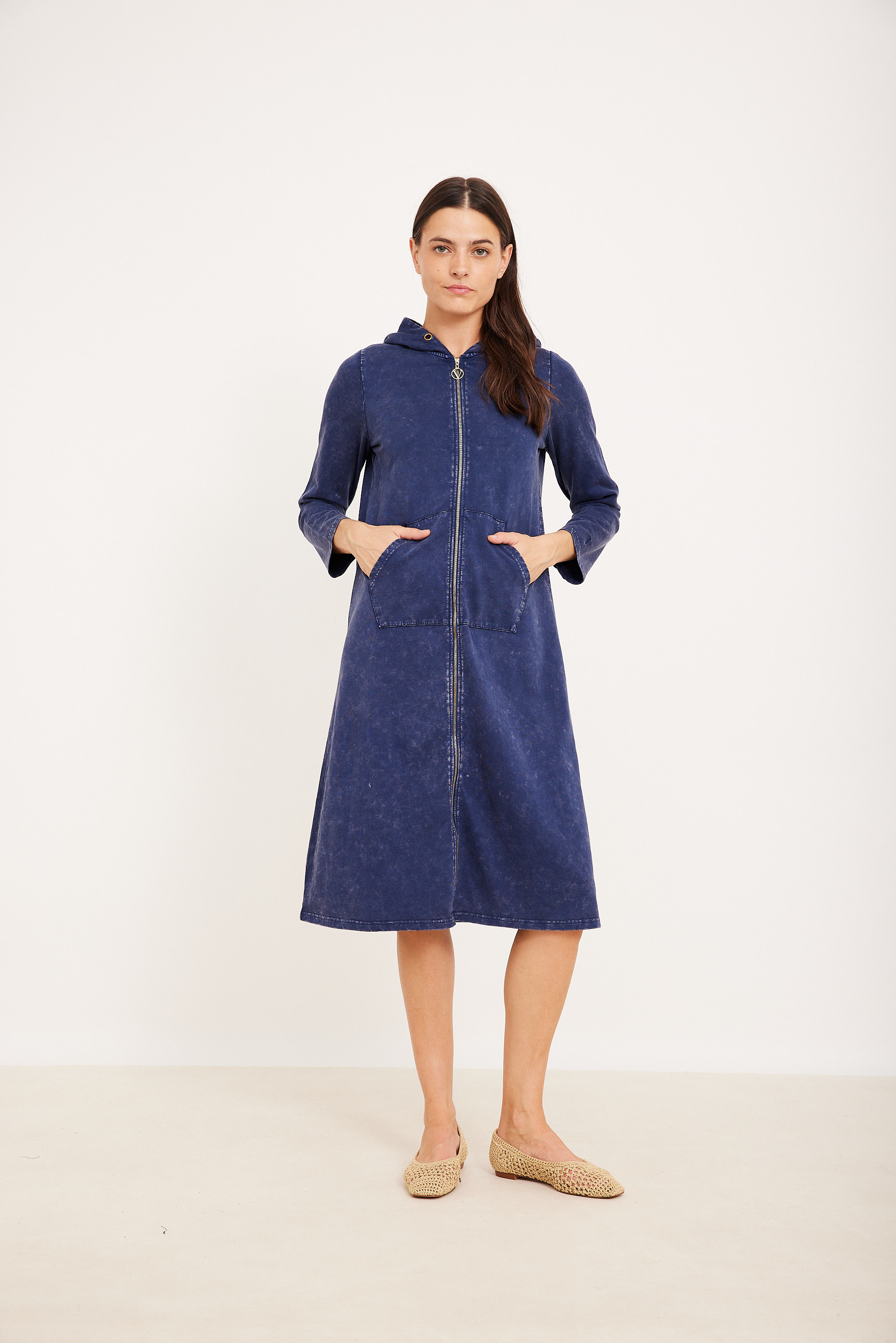 שמלת כיס גינס כחול שמלת כיס גינס כחול