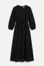 ⁦שמלת תחרה שחורה עם שרוול כיווצים⁩ – תמונה ⁦12⁩