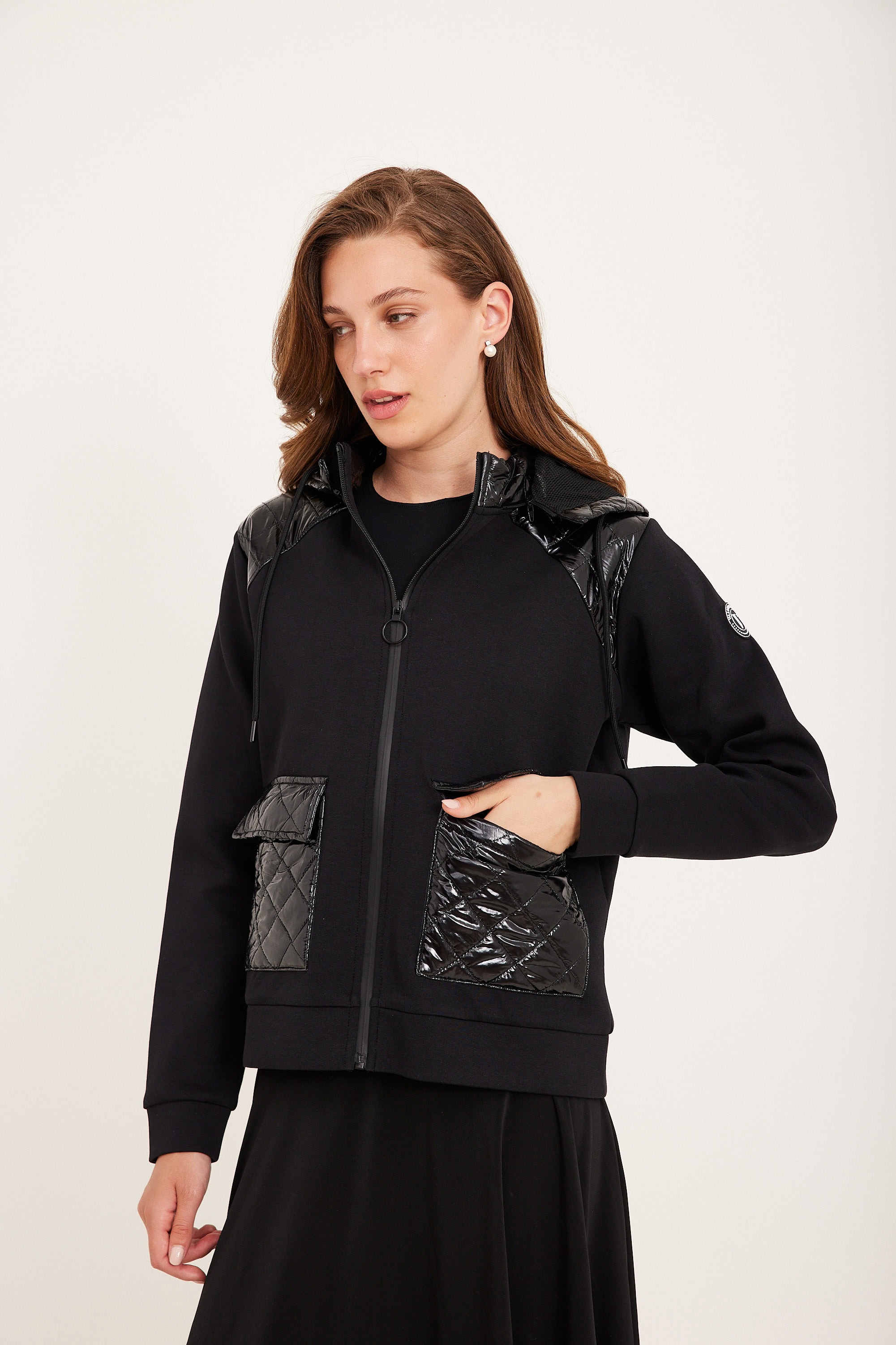 ORDMAN_220425_1423 מעיל שילוב ניילון לק כיסים – תמונה 1