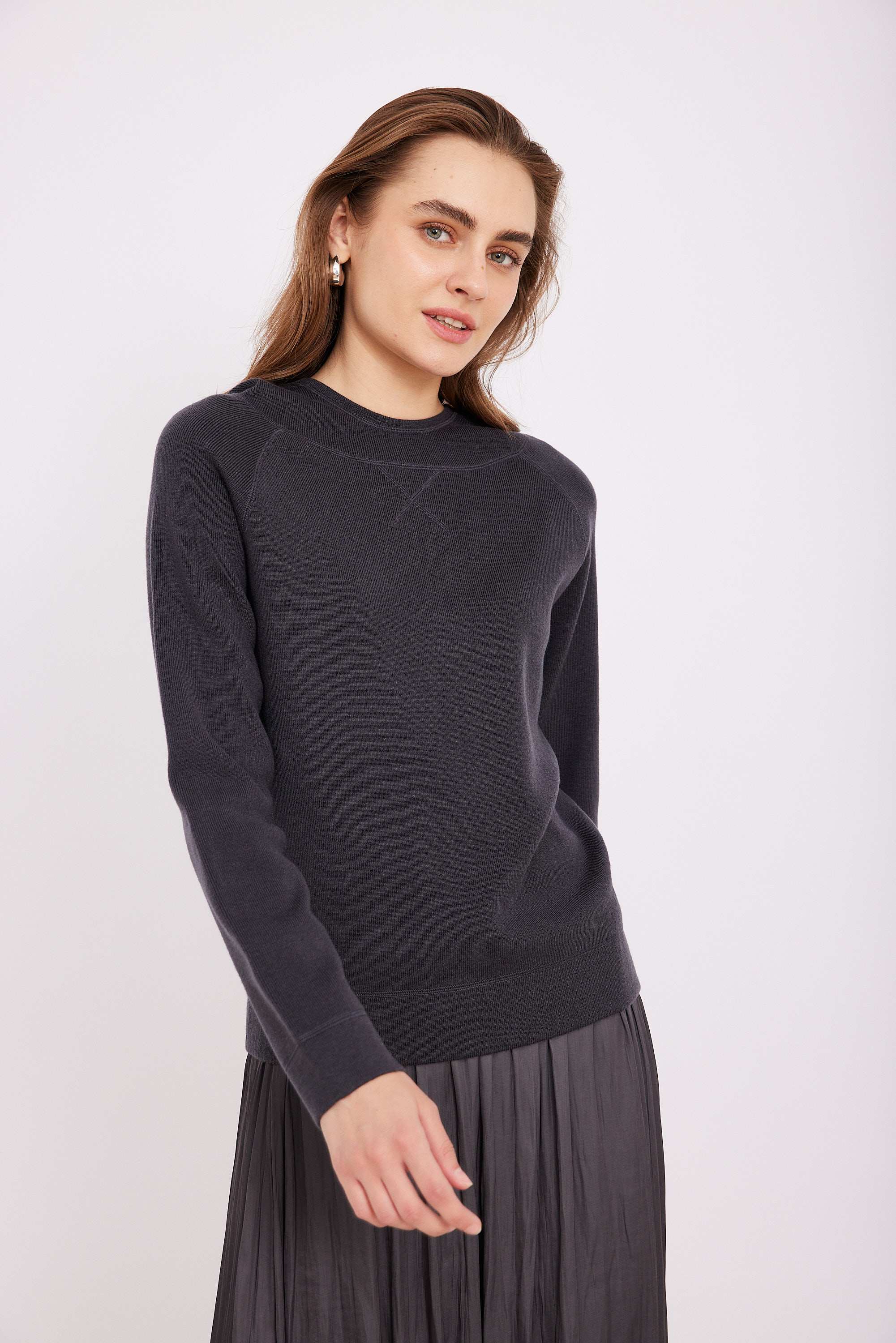 ORDMAN_260325_4317 סריג קפוצ'ון אפור – תמונה 1