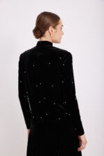 ⁦חולצת קטיפה פנינים⁩ – תמונה ⁦3⁩