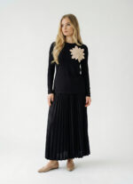 ⁦חולצת הנקה שחורה פרח גדול⁩ – תמונה ⁦4⁩