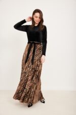 חלוק קטיפה מנוחשת פליסה